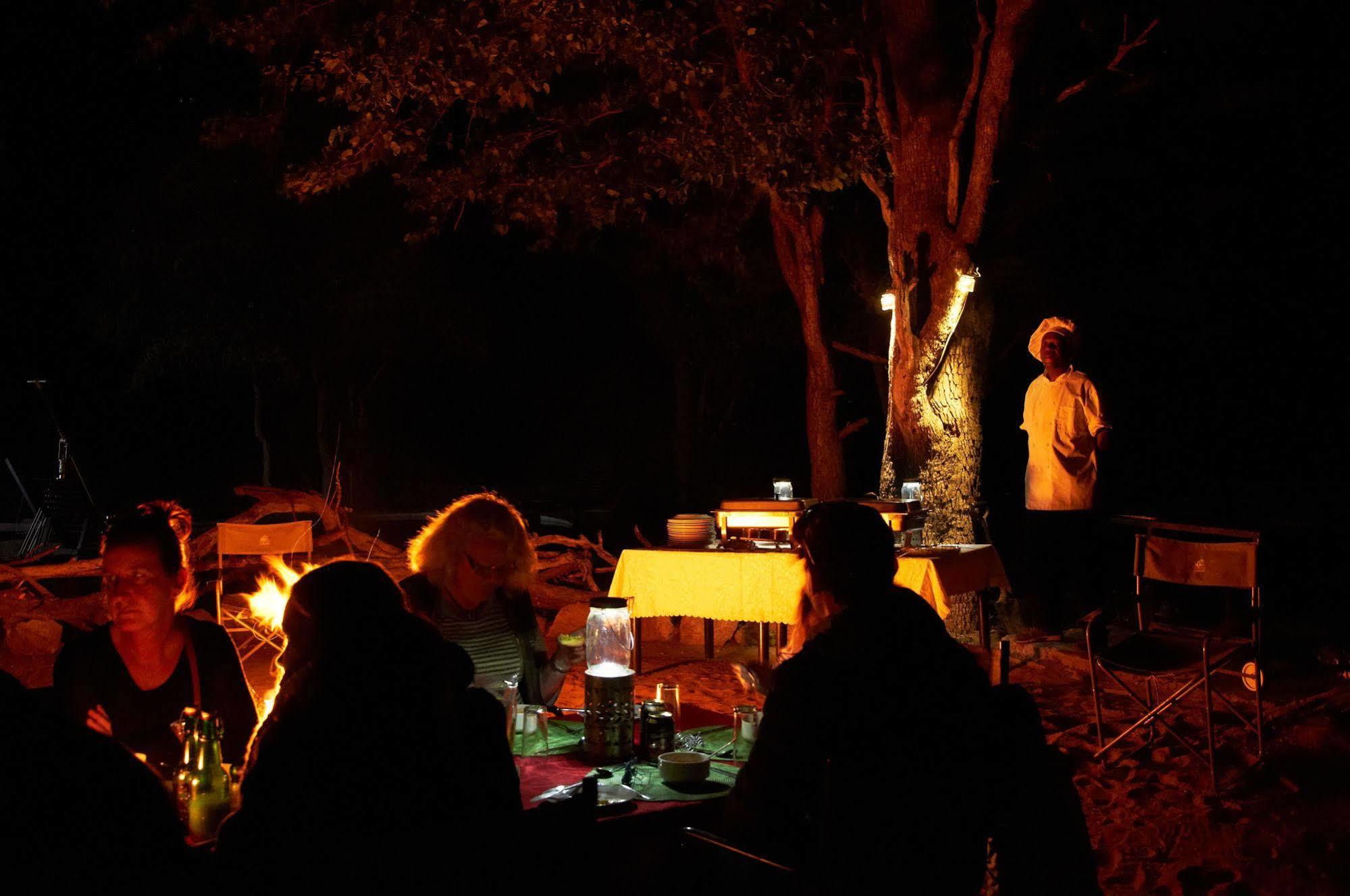 Shindzela Tented Camp 提巴瓦盖雷泽 外观 照片