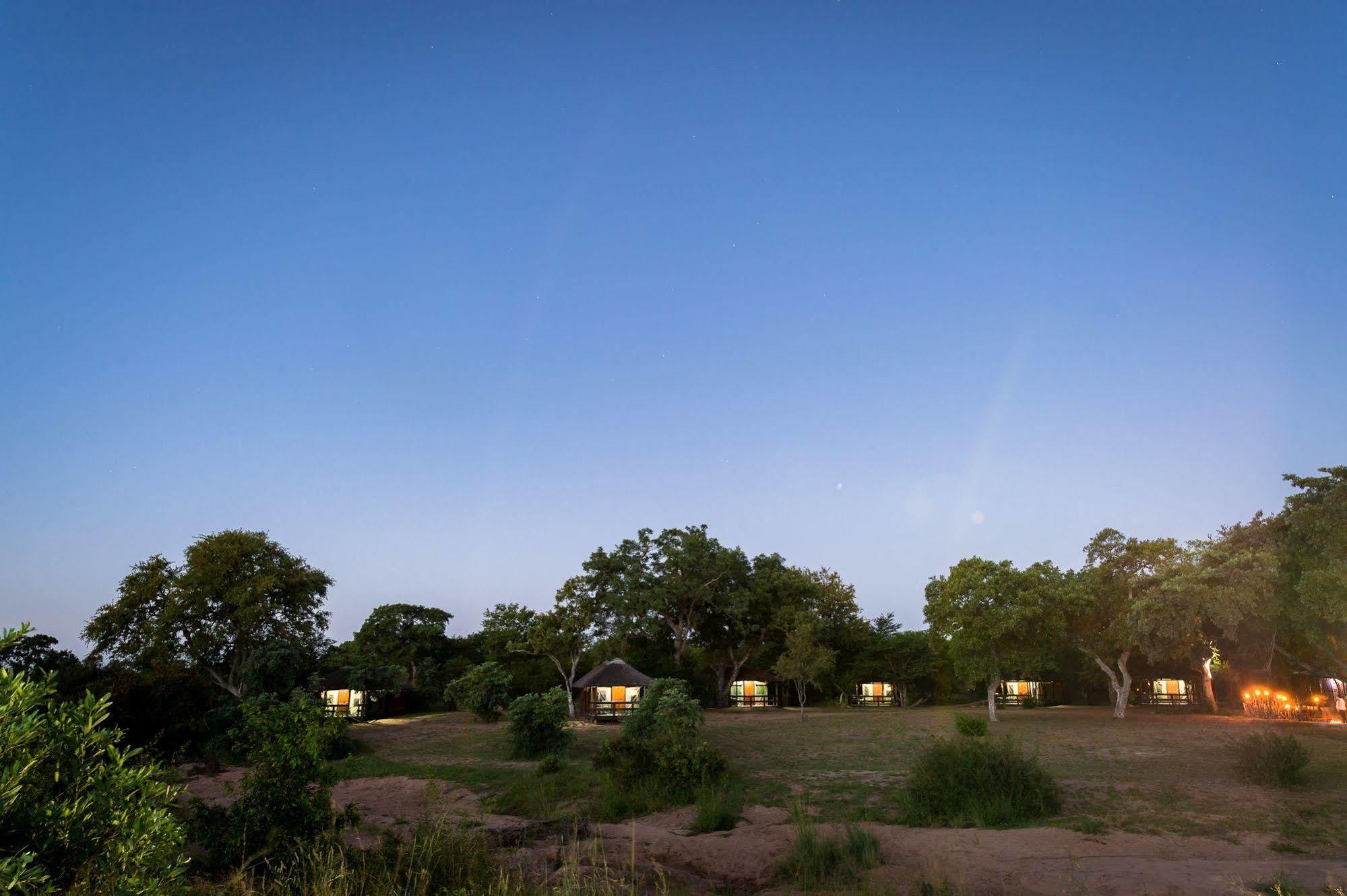 Shindzela Tented Camp 提巴瓦盖雷泽 外观 照片